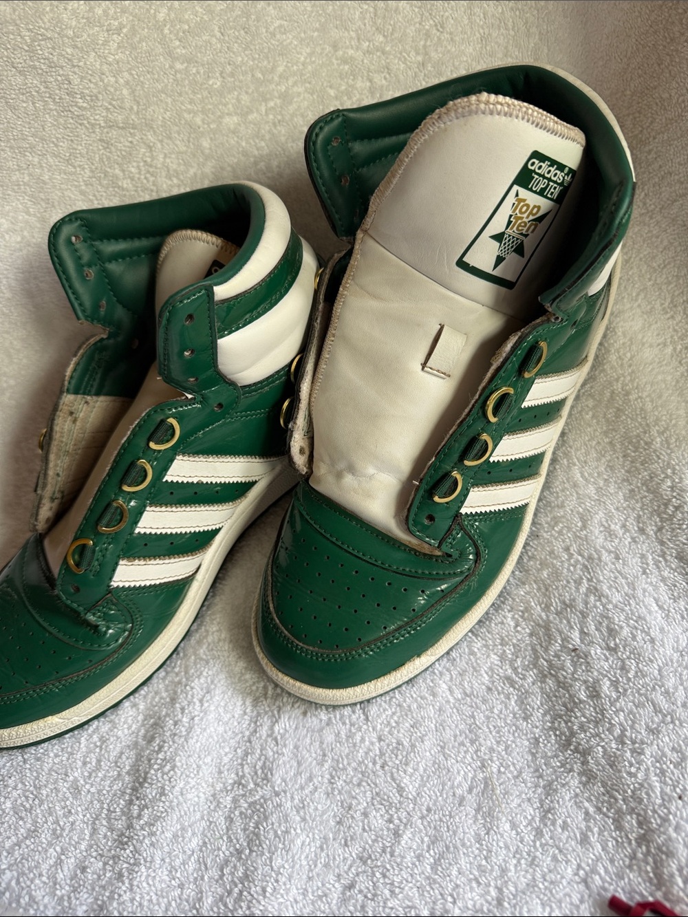 adidas Top Ten High-Top Sneakers in Green and White, size 9 No shoestrings